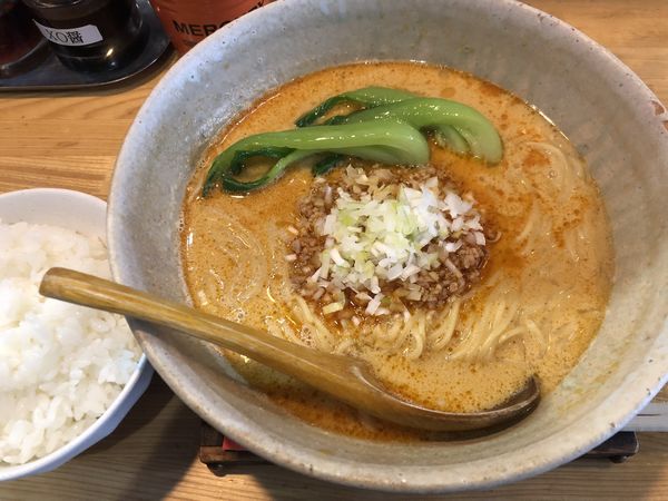 「担々麺・並＋ごはん（800＋200円）」@Tan Tan Noodle Shop 担担 四条本店の写真