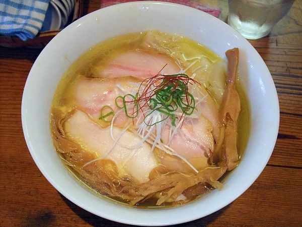 「特製塩ラーメン」@ラーメン屋 トイ・ボックスの写真