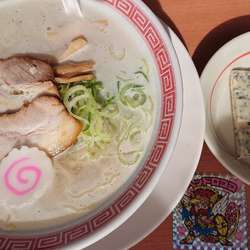 チョコレートらーめんホワイト640円→割引404円