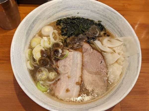 「醤油」@唯一無二のらぁ麺専門店 イ袋ワシづかみの写真
