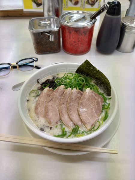 「ネギチャーシューメン　950円」@博多天神 渋谷南口店の写真