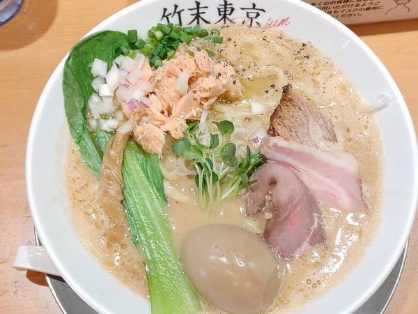 「味玉ヤシオマス塩そば」@竹末東京プレミアムの写真