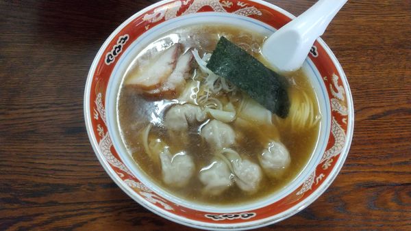 「ワンタンメン1170円」@支那ソバ かづ屋の写真