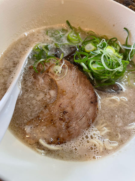 「博多豚骨らーめん」@幸心堂の写真