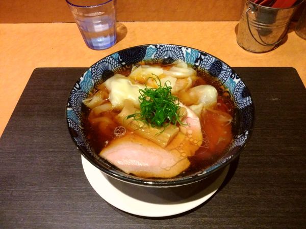 「ワンタン中華そば」@柴崎亭の写真