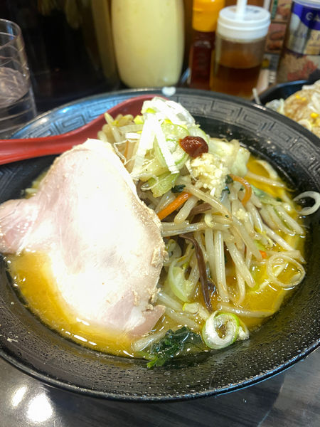 「味噌タンメン」@王道タンメン 調布店の写真