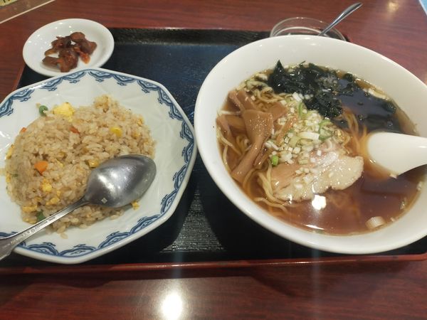 「ラーメン+半チャーハンセット」@徳勝樓 三ノ輪店の写真