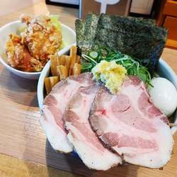 特製味噌ラーメン（＋ザンギセット）