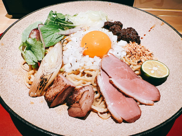 「紀州鴨まぜそば」@鴨中華そば 楓の写真