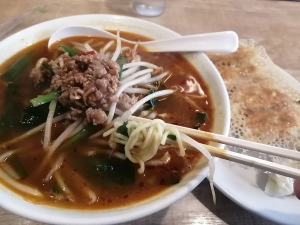 「台湾ラーメン＋餃子セット(858)」@東京餃子軒 川崎店の写真