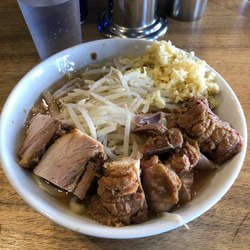 ラーメン　少なめ（ニンニク）