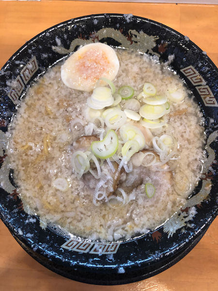 「こってりラーメン　煮玉子」@らーめん 平太周 神保町店の写真