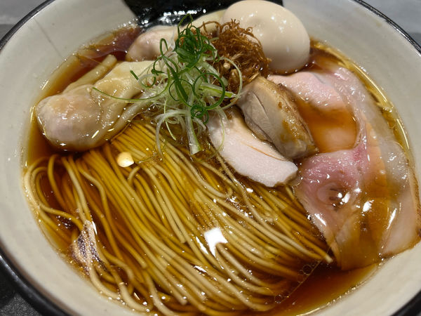 「特上醤油らぁ麺」@Ramen Break Beatsの写真