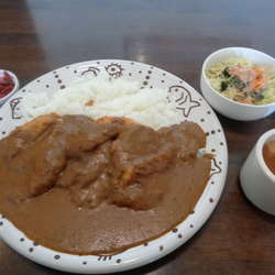 カツカレー 1310円
