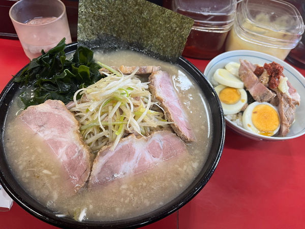 「ネギチャーシューメンセットc（チャ〜玉丼）¥1,380」@ラーメンショップ 大師店の写真