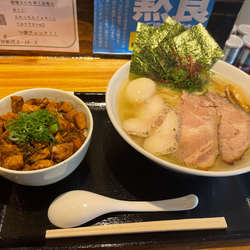特製塩ラーメン、ちゃーしゅー丼