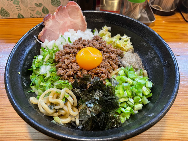 「【限定】台湾まぜそば950円」@はりけんラーメン 南店の写真