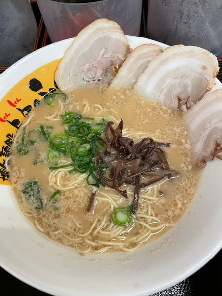 「博多チャーシューらーめん+ライス」@博多らぁめん ふくちゃん 千葉幸町店の写真