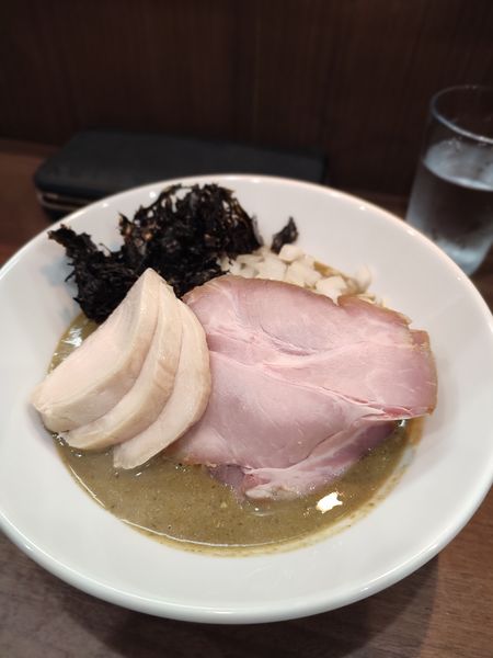 「濃厚煮干しそば」@Noodle&Spice curry 今日の1番の写真