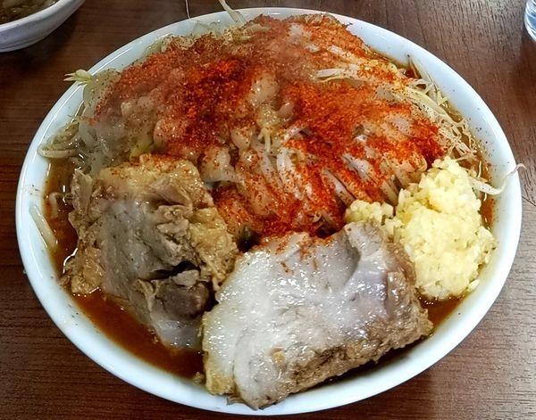 「激辛赤ラーメン」@どでん 西川口店の写真