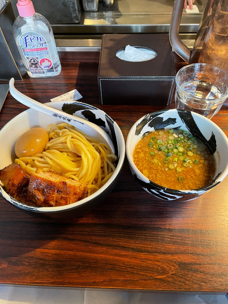 「無骨つけ麺中盛り白」@麺屋武蔵 武骨の写真