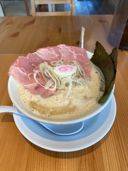 「鳥そば（全部のせ）」@鶏そば わたるの写真