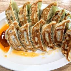 ﾀﾞﾌﾞﾙ半らー定食Cｾｯﾄ800円