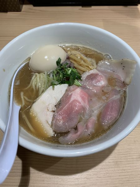 「味玉くらむそば醤油(貝のみ)1050円」@貝出汁中華そば くらむの写真