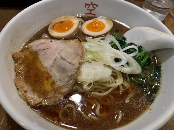 「味玉しょうゆらーめん」@麺屋 空の写真