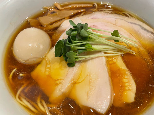 「特製醤油ラーメン1250円」@麺屋鈴春の写真