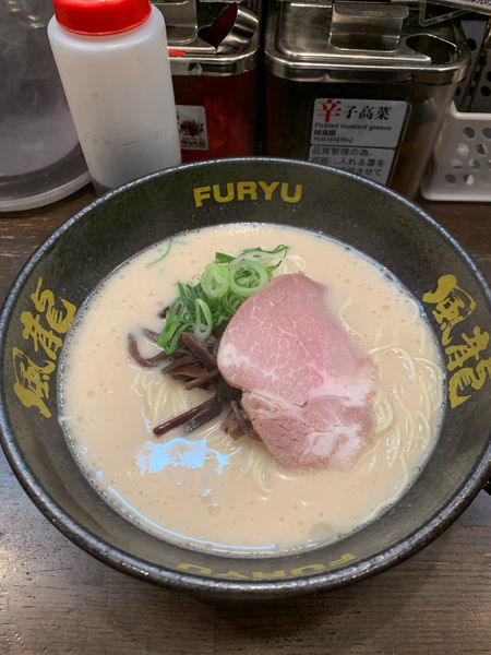 「ラーメン」@とんこつラーメン博多風龍 上野店の写真