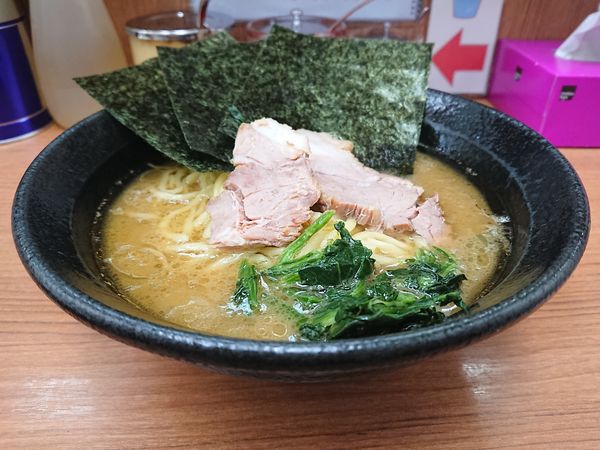 「ラーメン」@横浜らーめん 若武者の写真