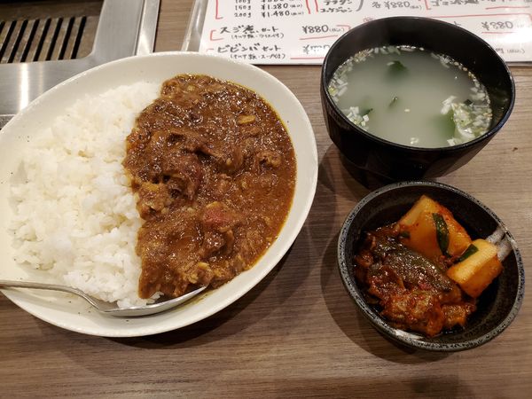 「牛すじカレーセット」@焼肉本舗 我家の写真