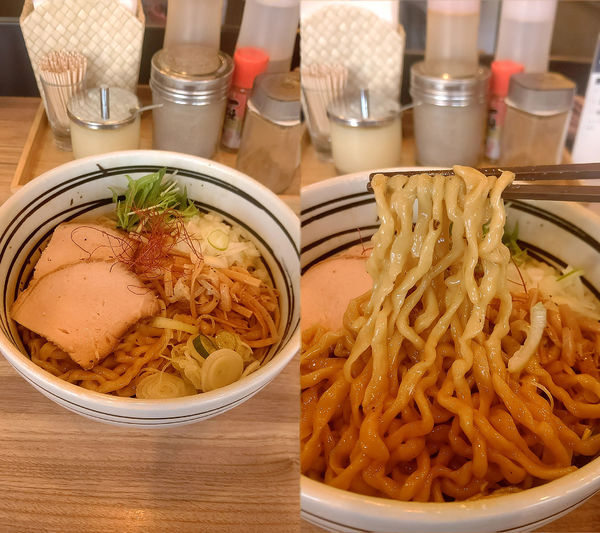 「『葱油そば(￥750)』を大盛で...」@くじら食堂 nonowa東小金井店の写真