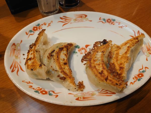 「餃子(300円)」@中華菜館しまの写真