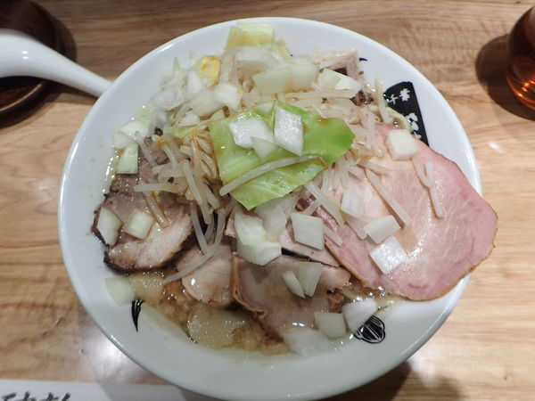 「ポン酢(1000円)＋肉増し(350円)」@守破離の写真