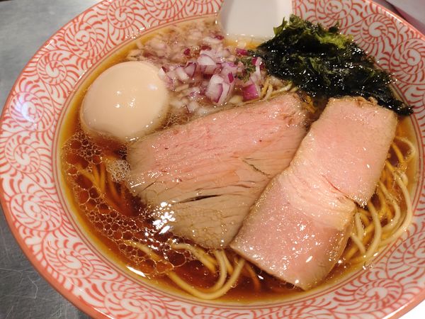 「淡麗煮干（ストレート麺）」@麺や べらぼうの写真