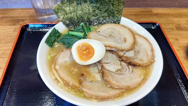 「チャーシューしょうゆラーメン」@らーめん よし坊の写真