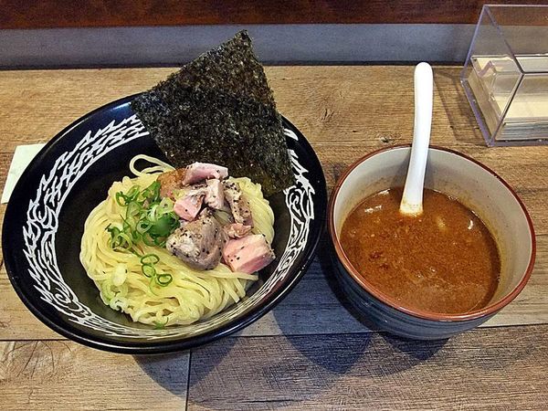 「濃厚魚貝つけ麺」@伊藤商店の写真