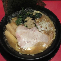 横浜家系ラーメン 国立 大和家の画像