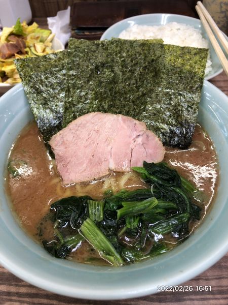 「ラーメン　キャベチャー」@横浜ラーメン 武蔵家 武蔵境店の写真