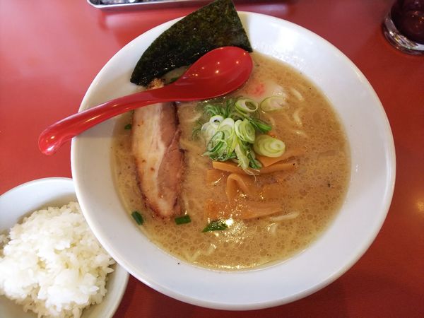 「とんこつしょうゆ　700円」@麺屋マルダイ 城東店の写真