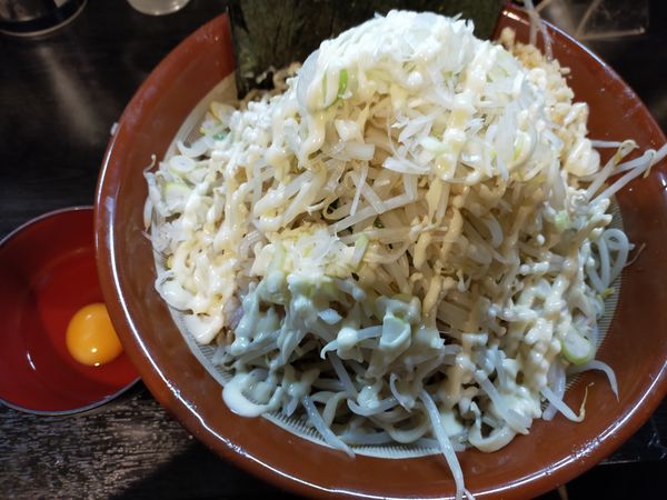 「【限定】アブラソバ大1100円(700g)+塩変更50円」@豚星。の写真