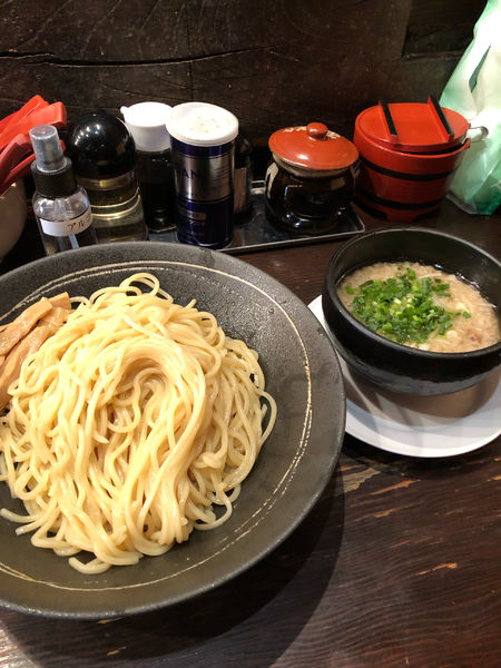「たたき背脂つけ麺」@つけめん・らあめん 宗庵 北千住店の写真