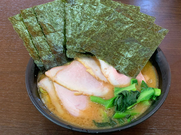 「チャーシュー麺（並）＋のり」@杉田家 千葉祐光店の写真