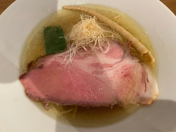 「白醤油ラーメン」@清湯豚骨白醤油拉麺 LABO麺の写真