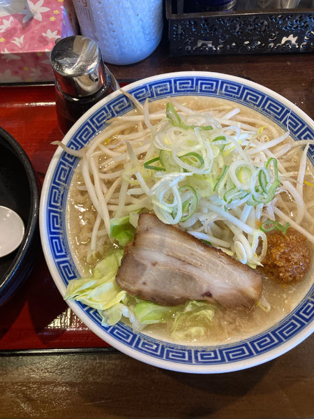 「富士らーめん　野菜少なめ　880円」@優勝軒 入間店の写真