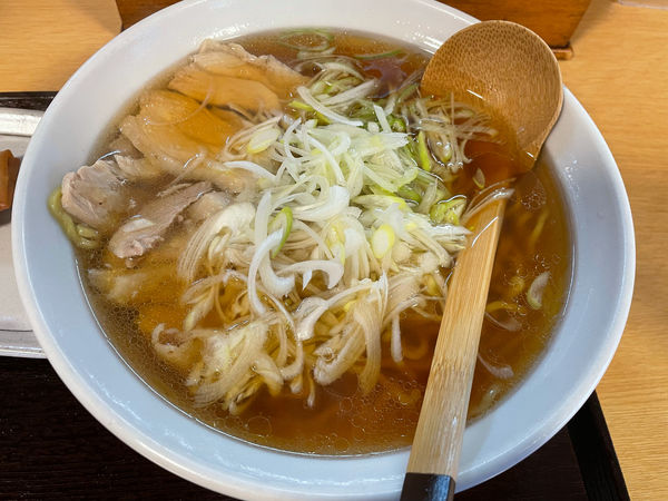「葱油湯麺（ネギ入りラーメン）」@楽食中華 飛燕の写真