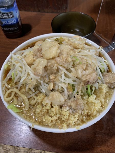 「ラーメン(全マシ)、ウズラ、ショウガ、生玉子」@D麺の写真