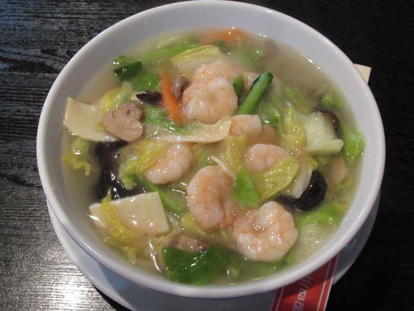 「海老そば（950円）」@中国四川料理 山城の写真